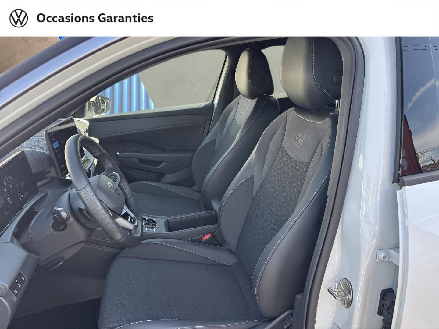 Voitures occasions VOLKSWAGEN T-ROC R-Line Mougins