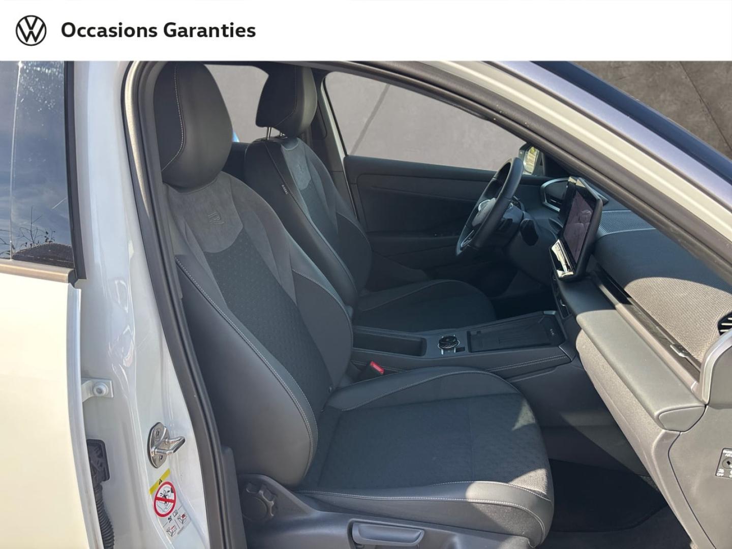 Voitures occasions VOLKSWAGEN T-ROC R-Line Mougins