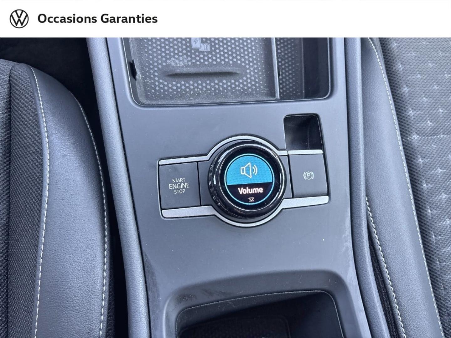 Voitures occasions VOLKSWAGEN T-ROC R-Line Mougins