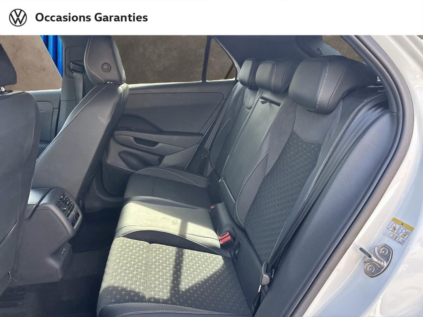 Voitures occasions VOLKSWAGEN T-ROC R-Line Mougins