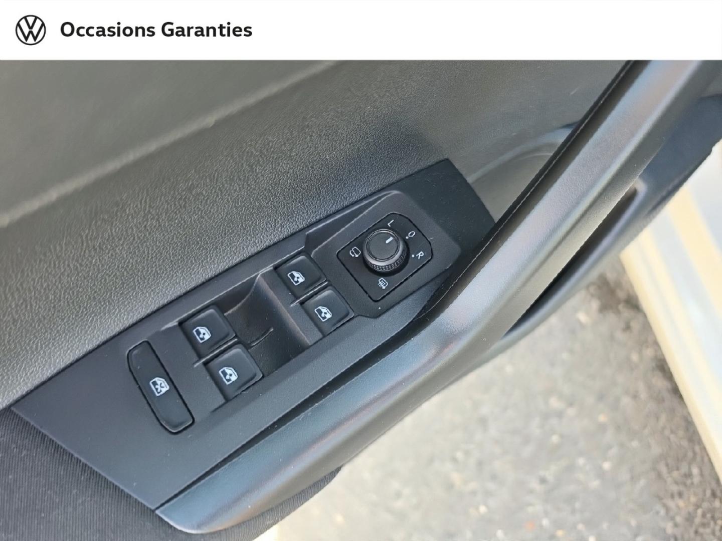 Voitures occasions VOLKSWAGEN POLO Life Mougins