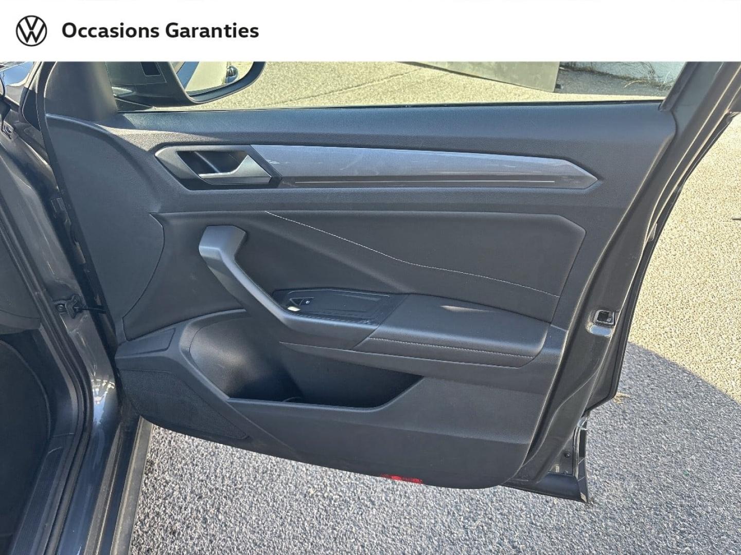 Voitures occasions VOLKSWAGEN T-ROC Style Mougins