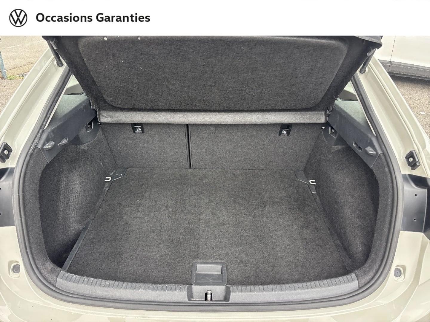 Voitures occasions VOLKSWAGEN TAIGO Life Mougins