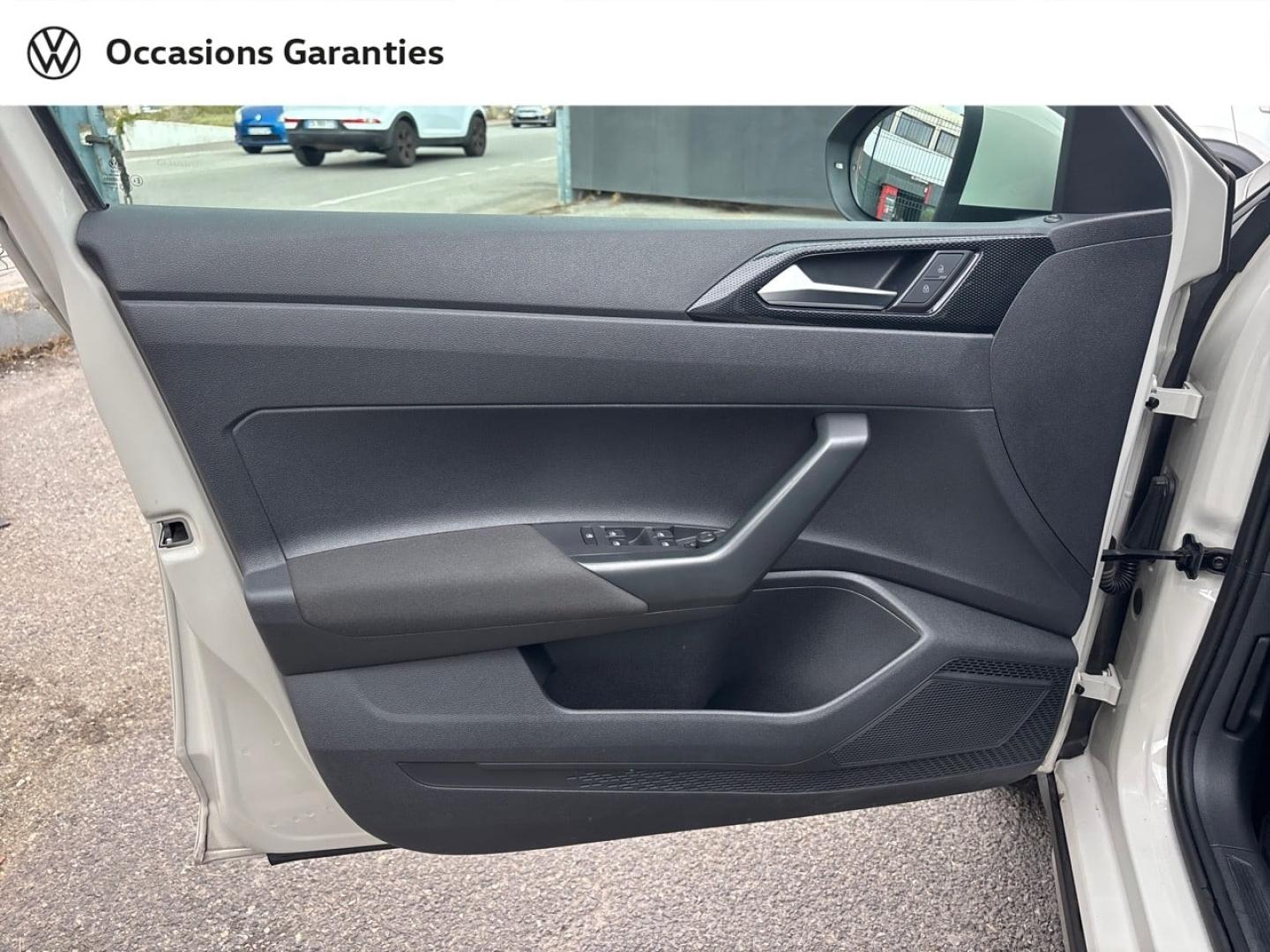 Voitures occasions VOLKSWAGEN TAIGO Life Mougins