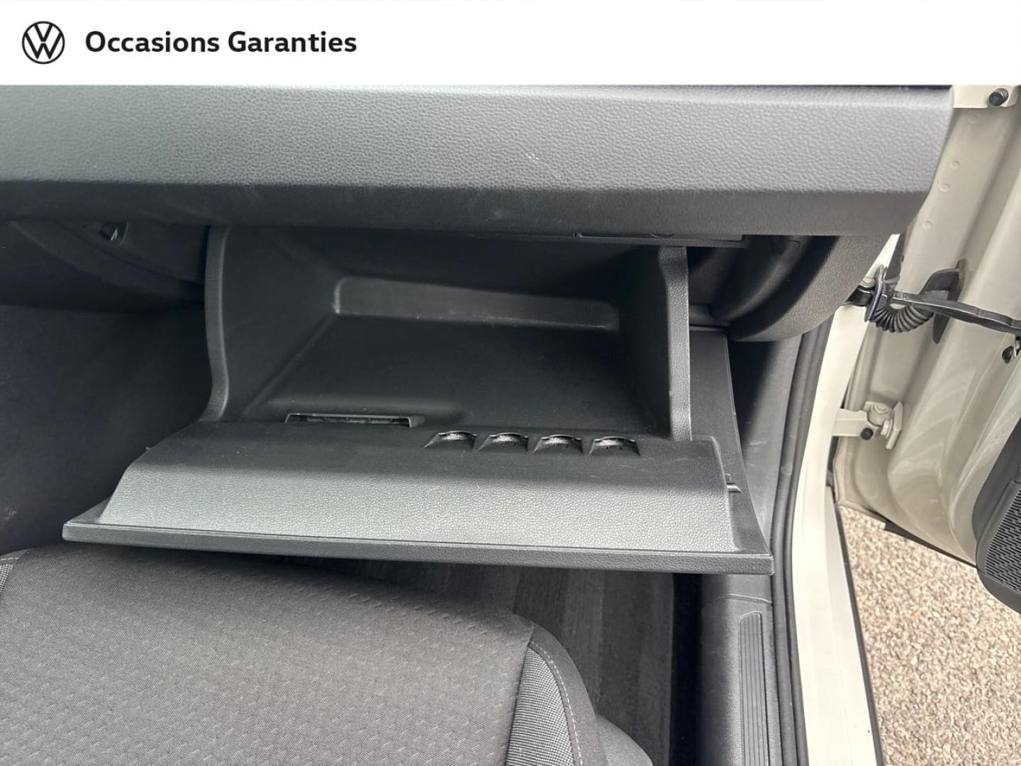 Voitures occasions VOLKSWAGEN TAIGO Life Mougins