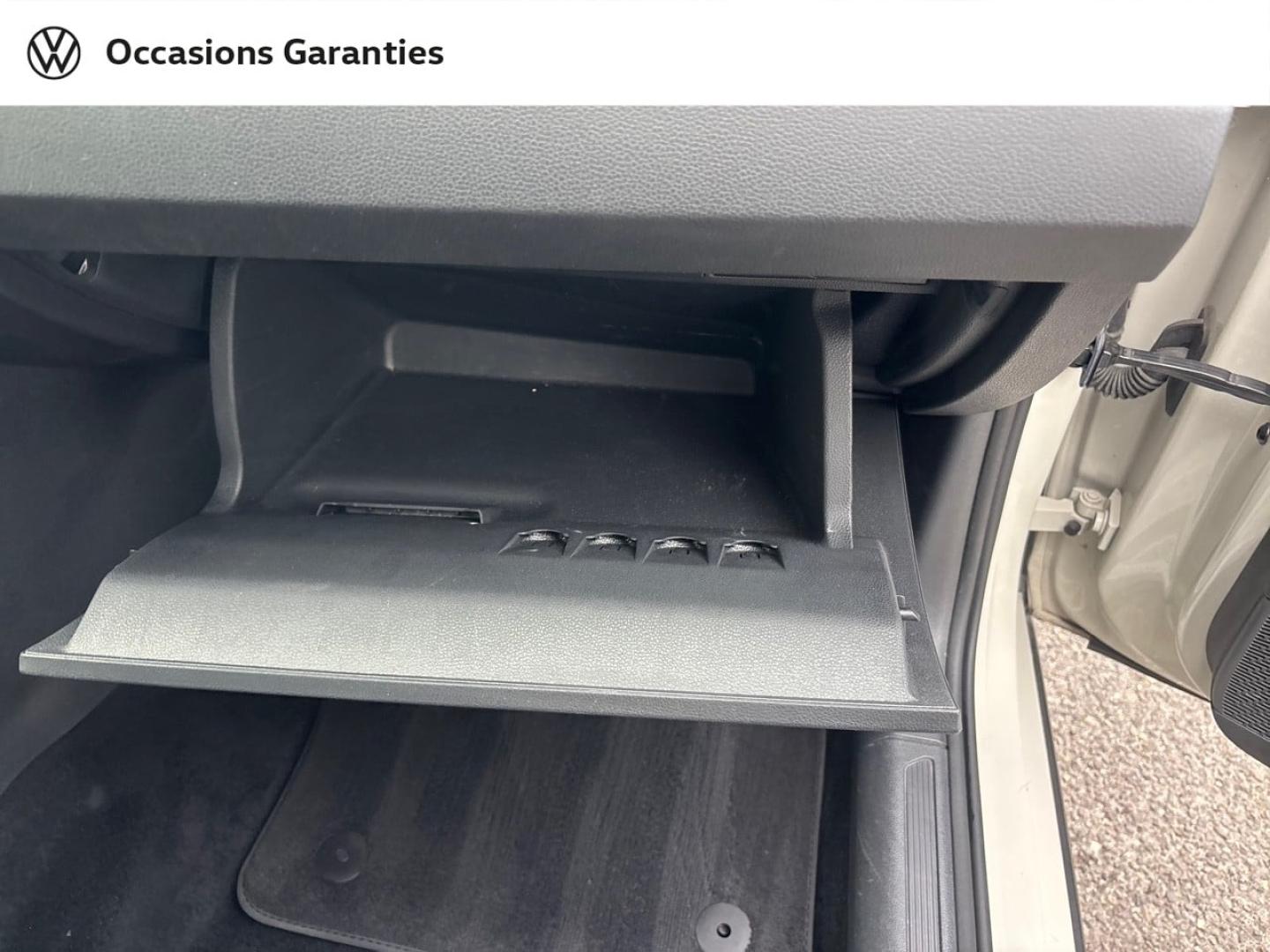 Voitures occasions VOLKSWAGEN TAIGO Life Mougins