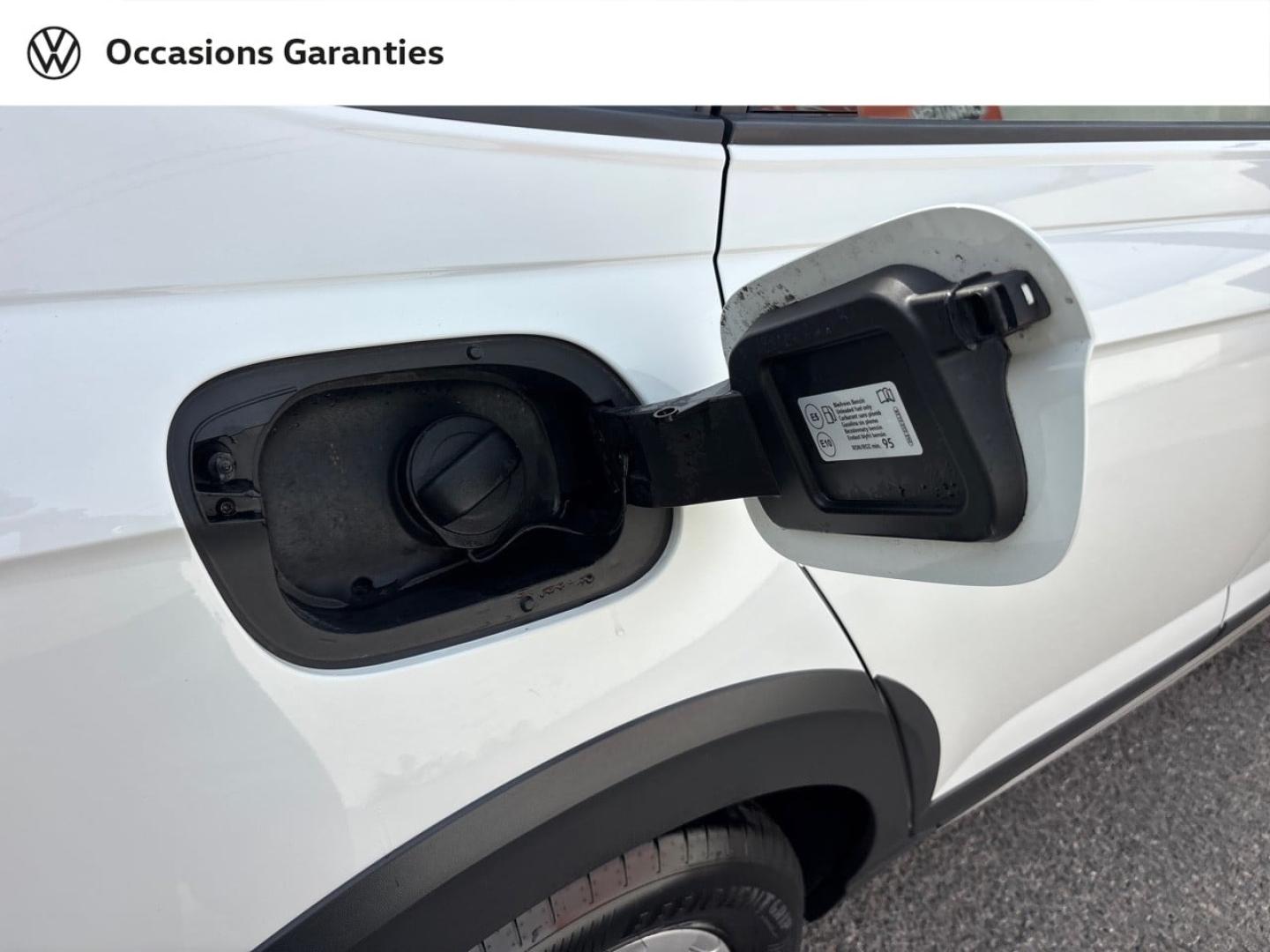 Voitures occasions VOLKSWAGEN TAIGO Life Mougins