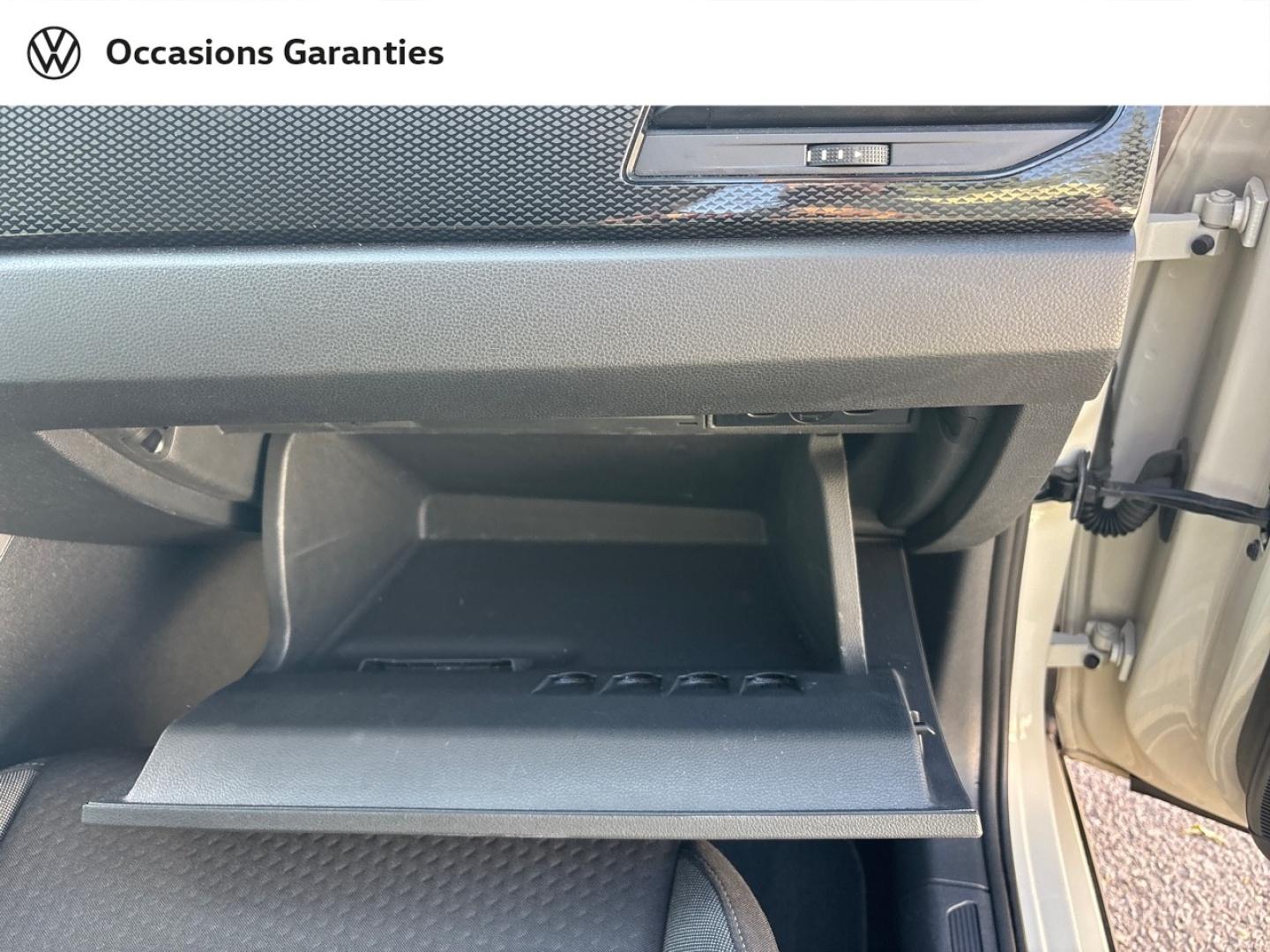 Voitures occasions VOLKSWAGEN TAIGO Life Mougins