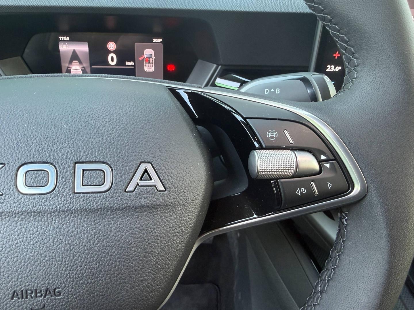 Voitures occasions ŠKODA EPIQ Clever Mougins