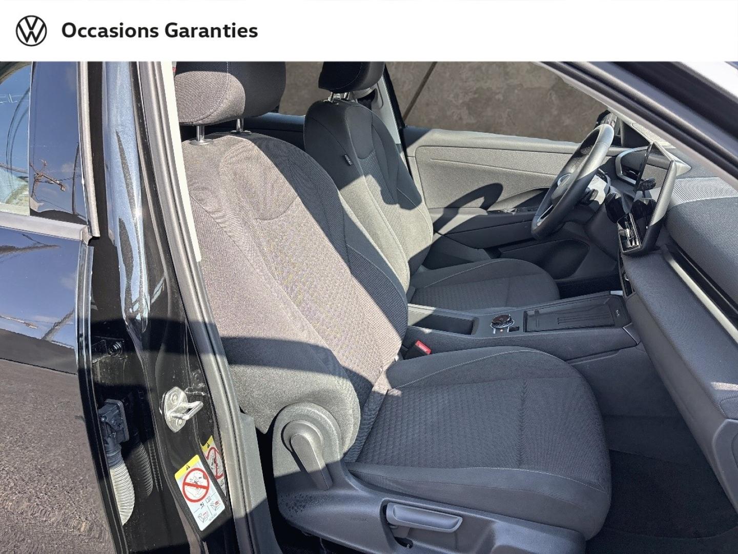 Voitures occasions VOLKSWAGEN T-ROC Life Mougins