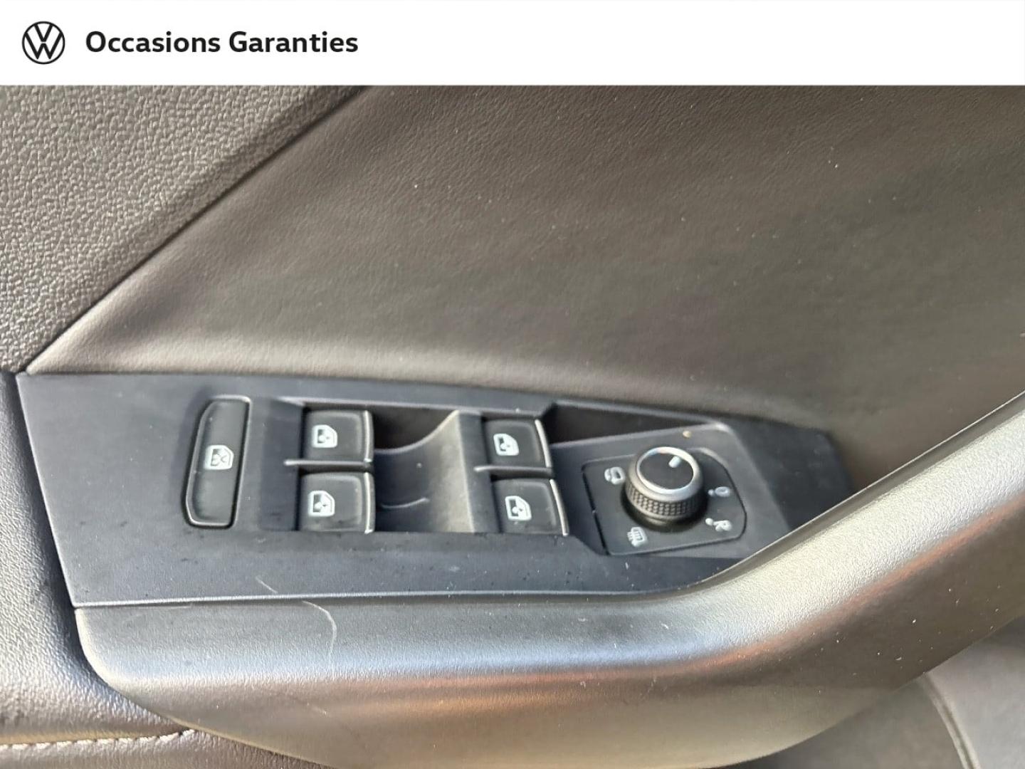 Voitures occasions VOLKSWAGEN T-CROSS R-Line Mougins