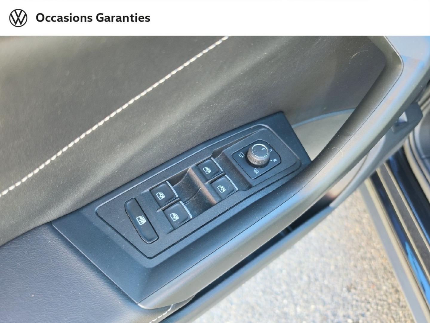 Voitures occasions VOLKSWAGEN T-ROC Style Mougins