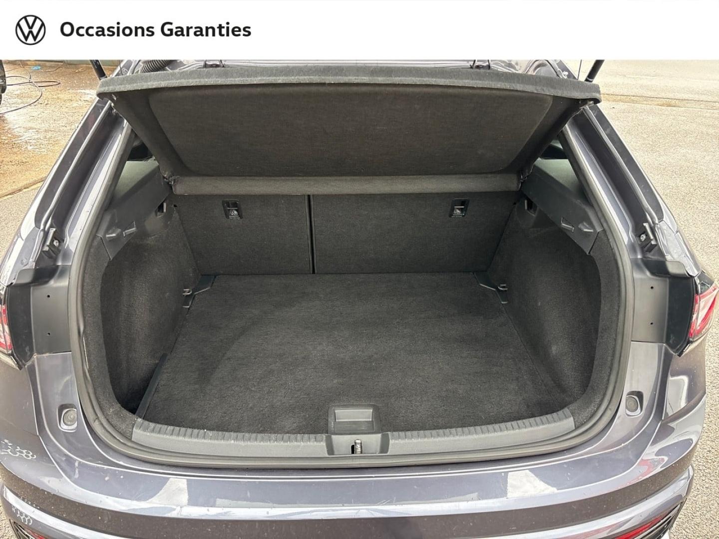 Voitures occasions VOLKSWAGEN TAIGO R-Line Mougins
