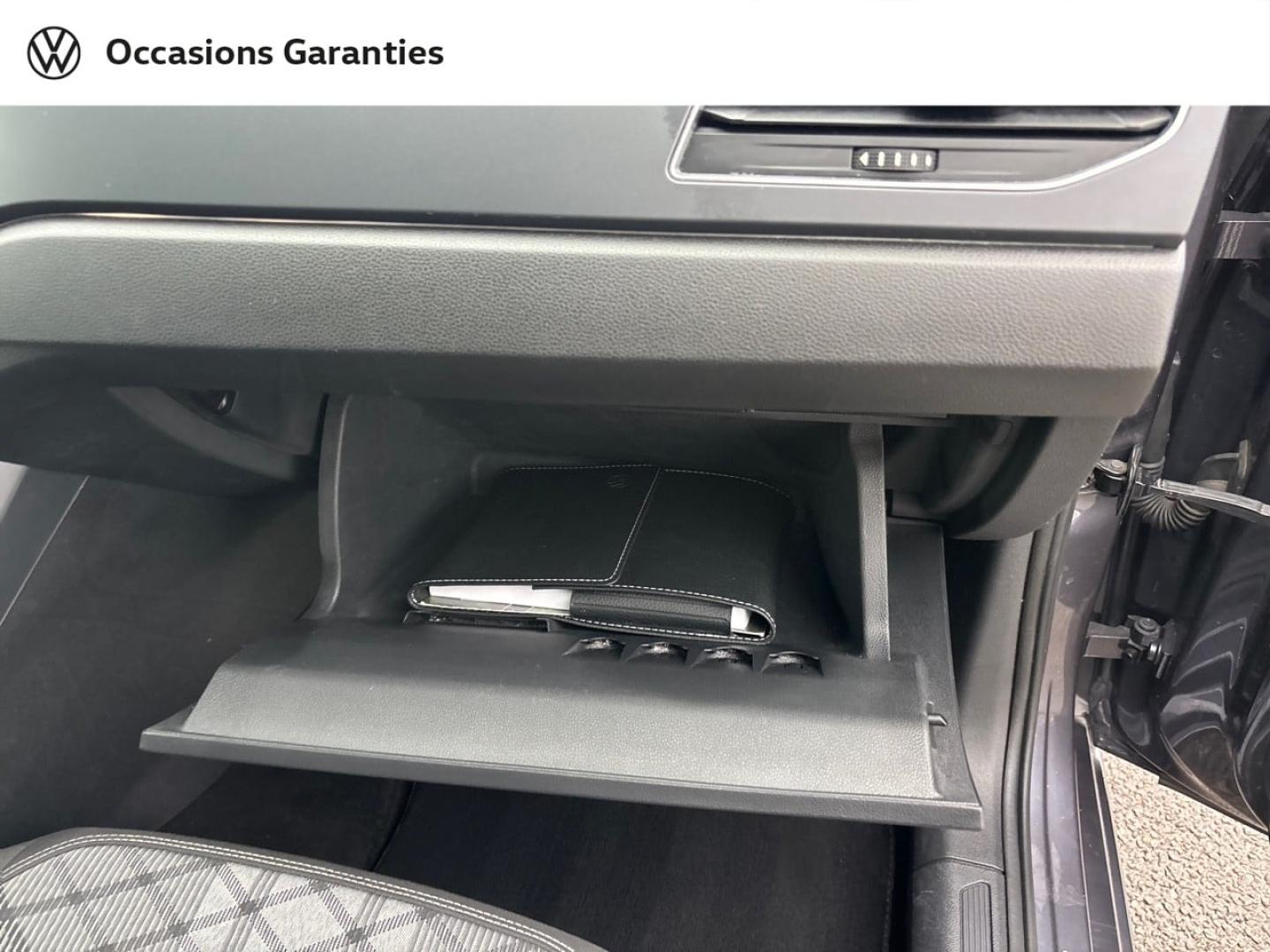Voitures occasions VOLKSWAGEN TAIGO R-Line Mougins