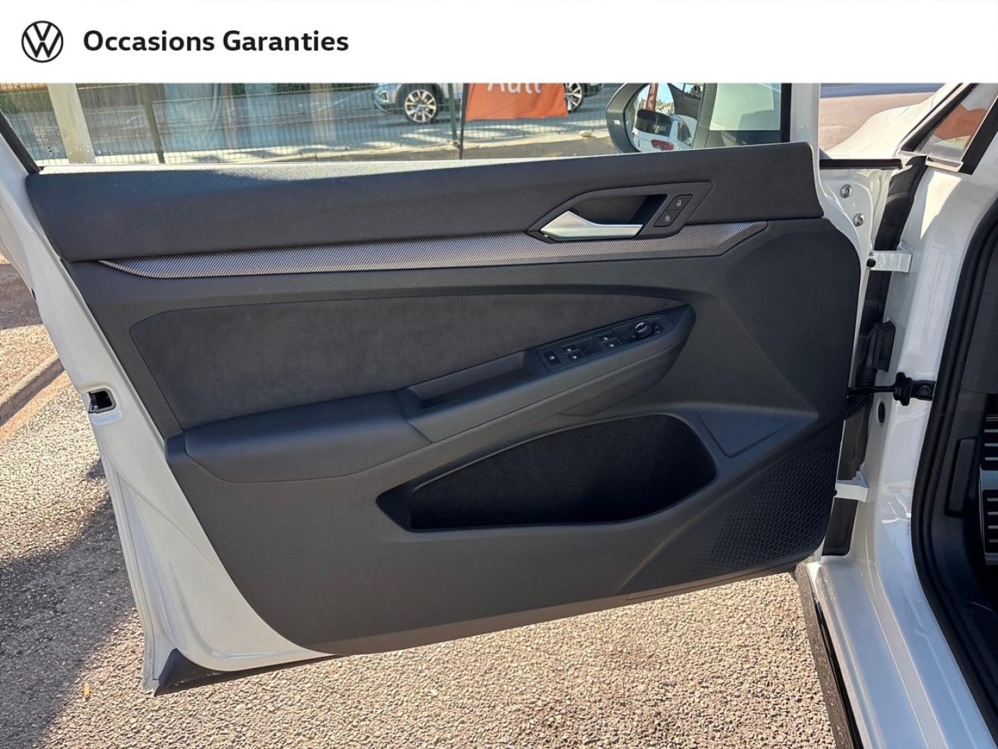 Voitures occasions VOLKSWAGEN GOLF R-Line Edition Mougins