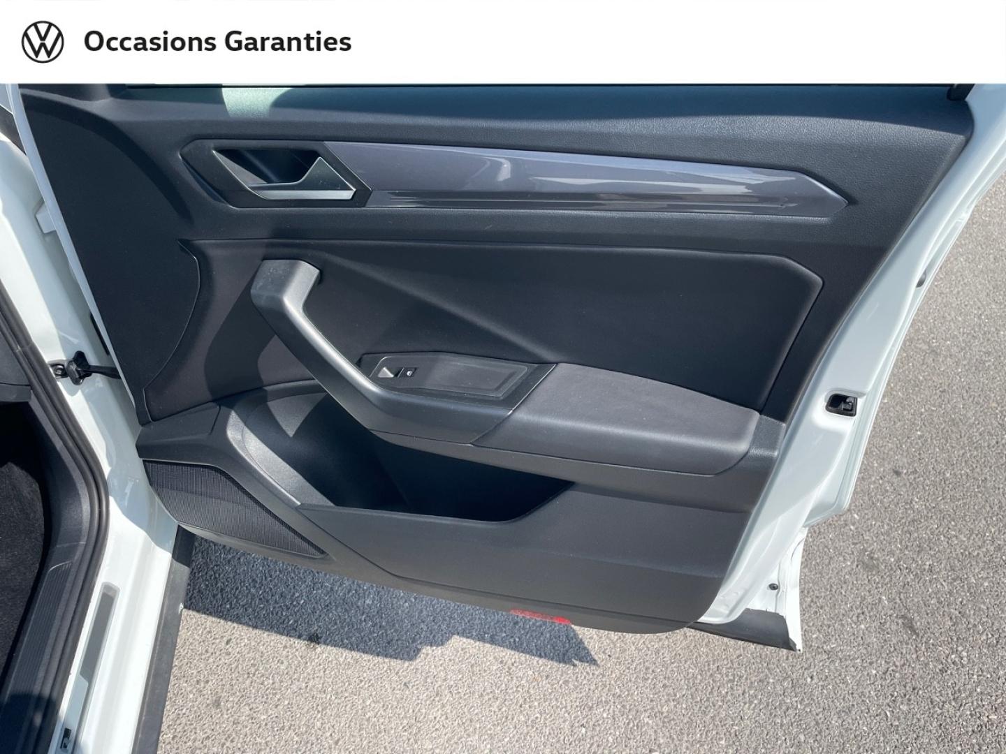 Voitures occasions VOLKSWAGEN T-ROC R-Line Mougins