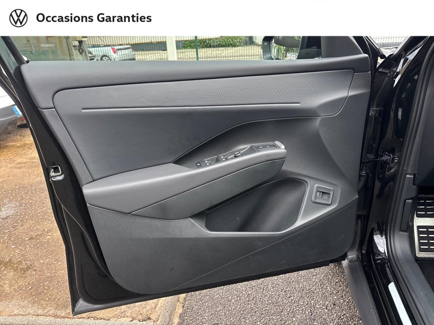 Voitures occasions VOLKSWAGEN T-ROC R-Line Mougins