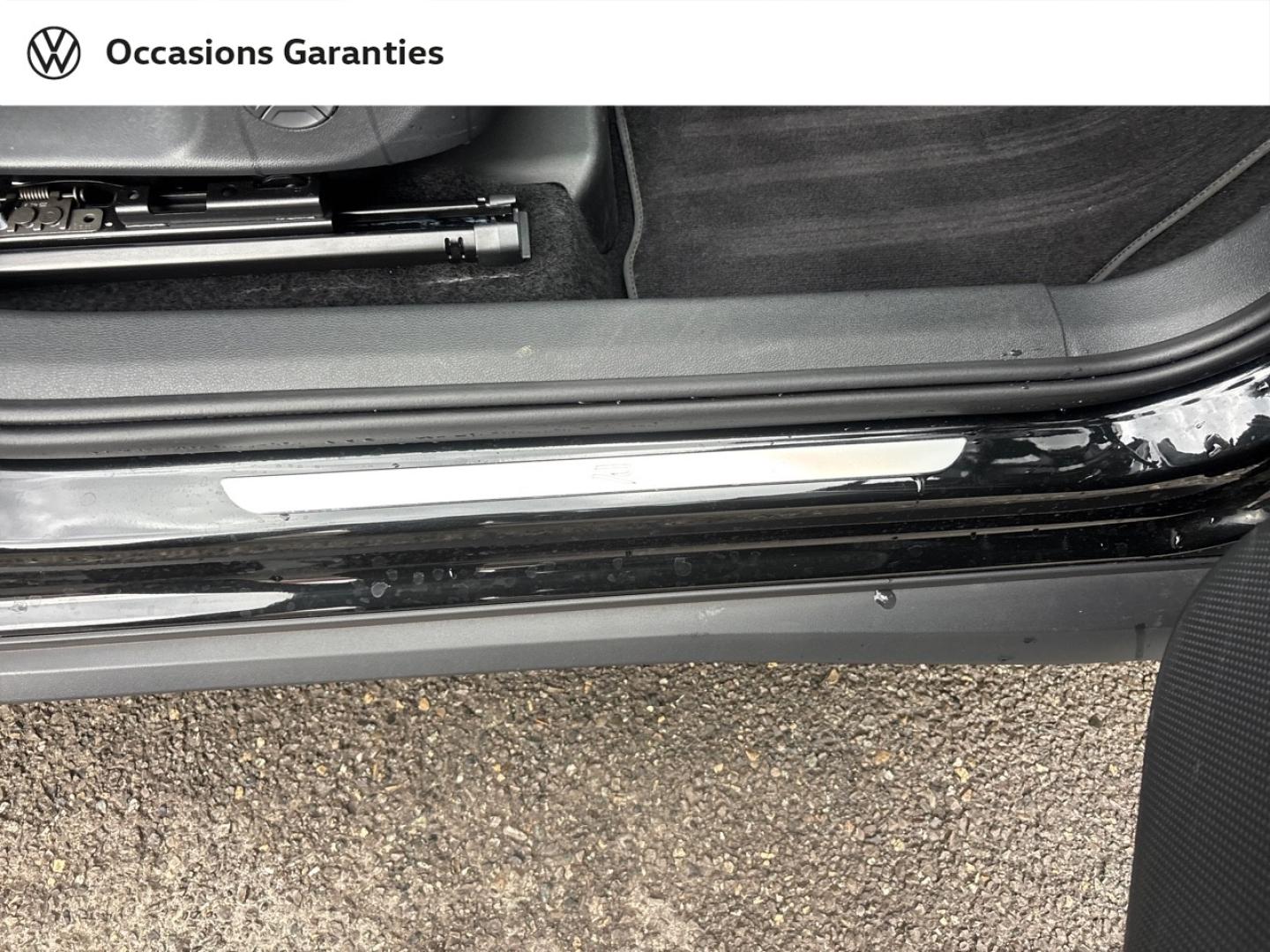 Voitures occasions VOLKSWAGEN T-ROC R-Line Mougins
