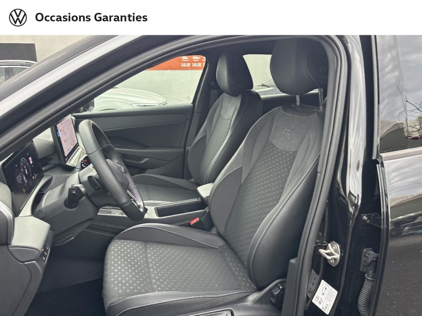 Voitures occasions VOLKSWAGEN T-ROC R-Line Mougins
