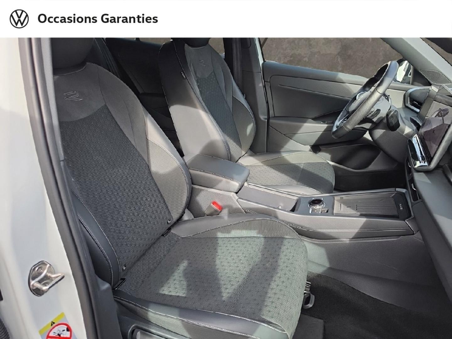 Voitures occasions VOLKSWAGEN T-ROC R-Line Mougins