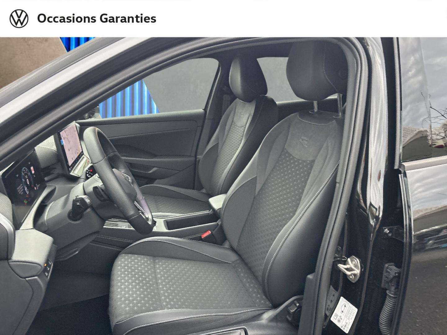 Voitures occasions VOLKSWAGEN T-ROC R-Line Mougins