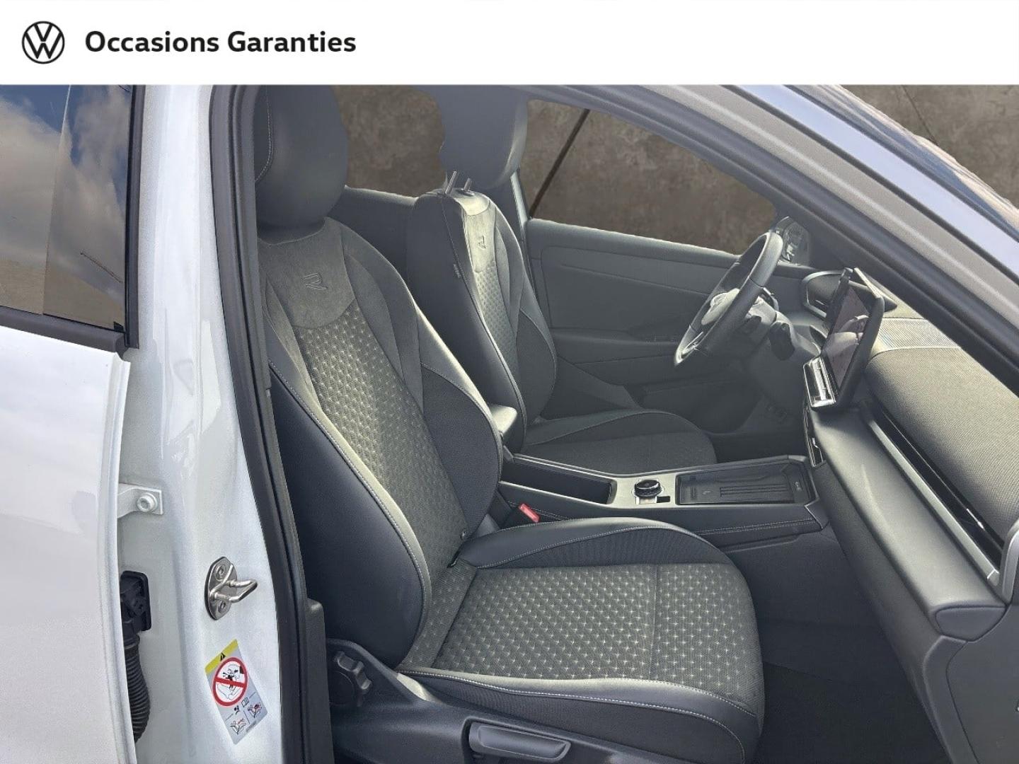 Voitures occasions VOLKSWAGEN T-ROC R-Line Mougins