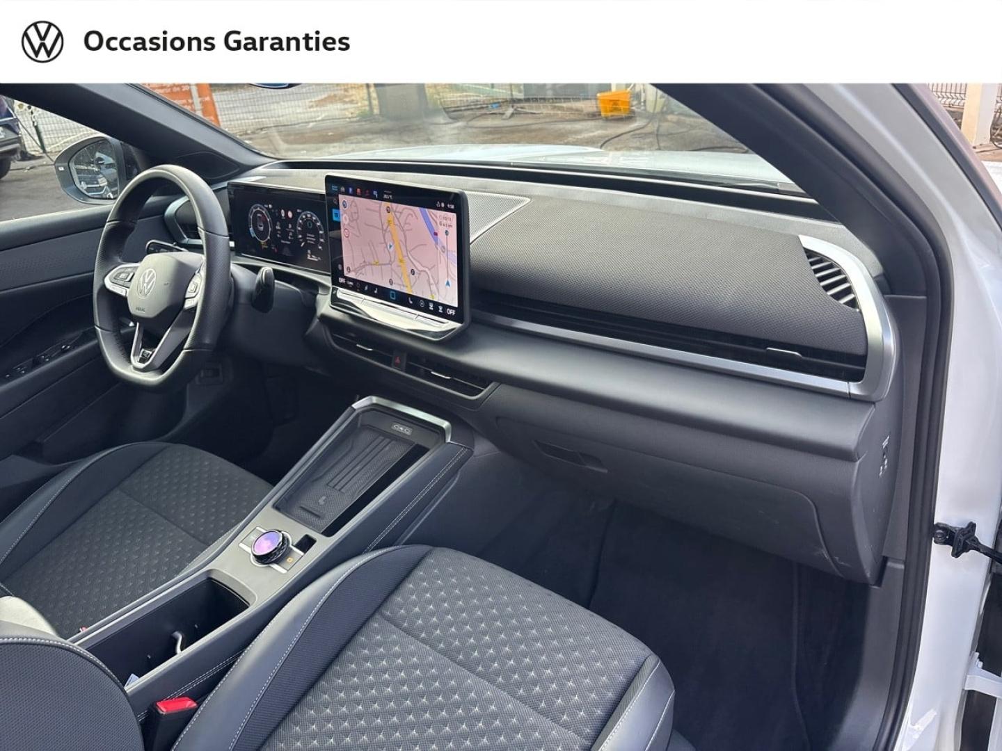 Voitures occasions VOLKSWAGEN T-ROC R-Line Mougins