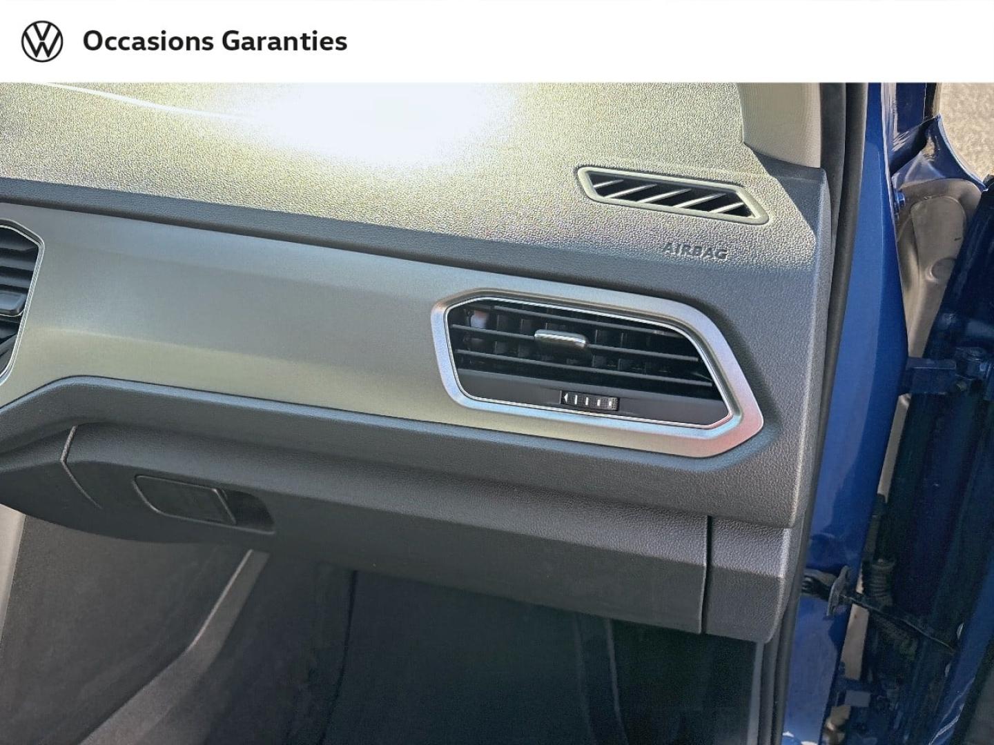 Voitures occasions VOLKSWAGEN T-ROC Active Mougins