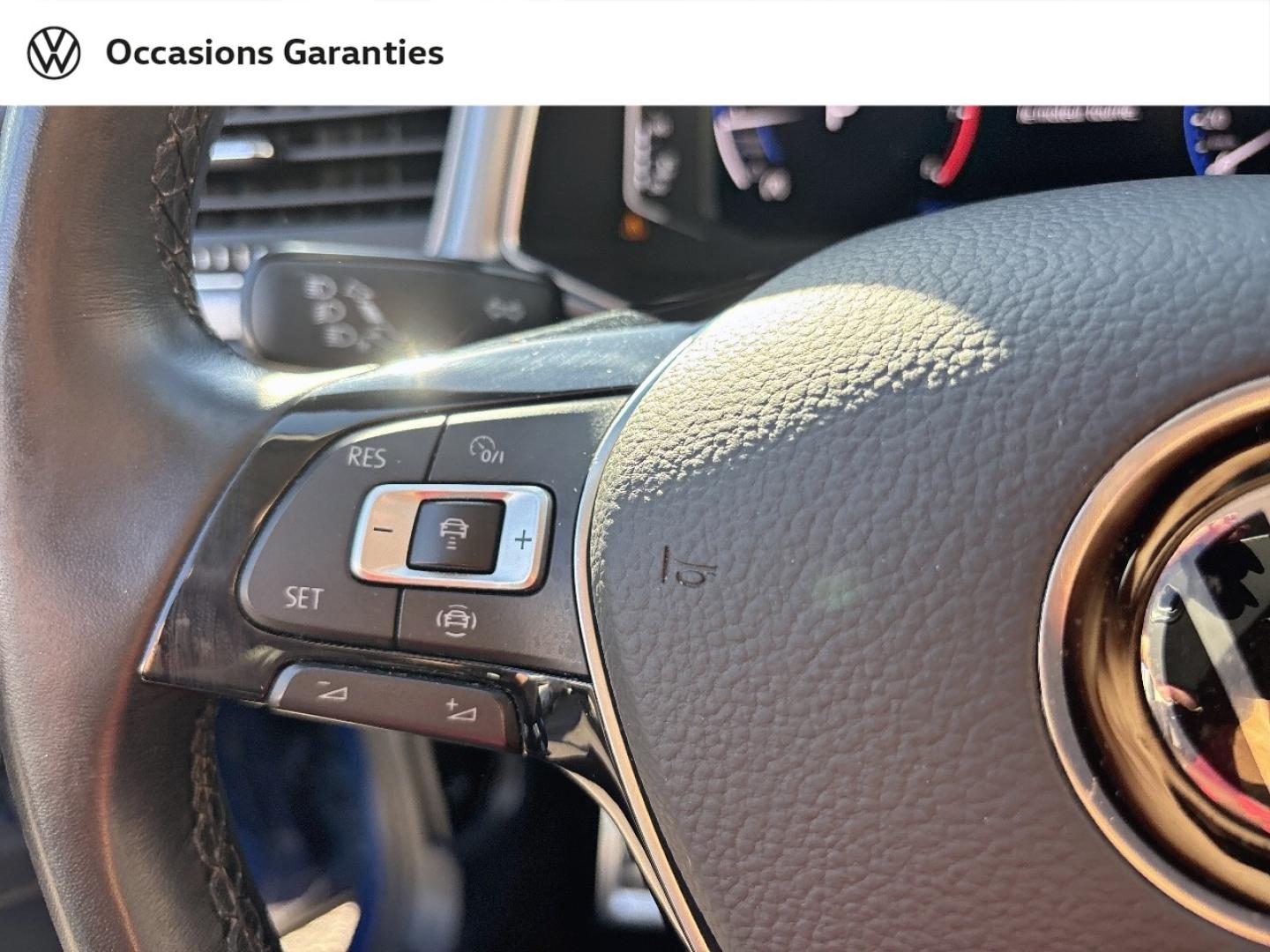 Voitures occasions VOLKSWAGEN T-ROC Active Mougins