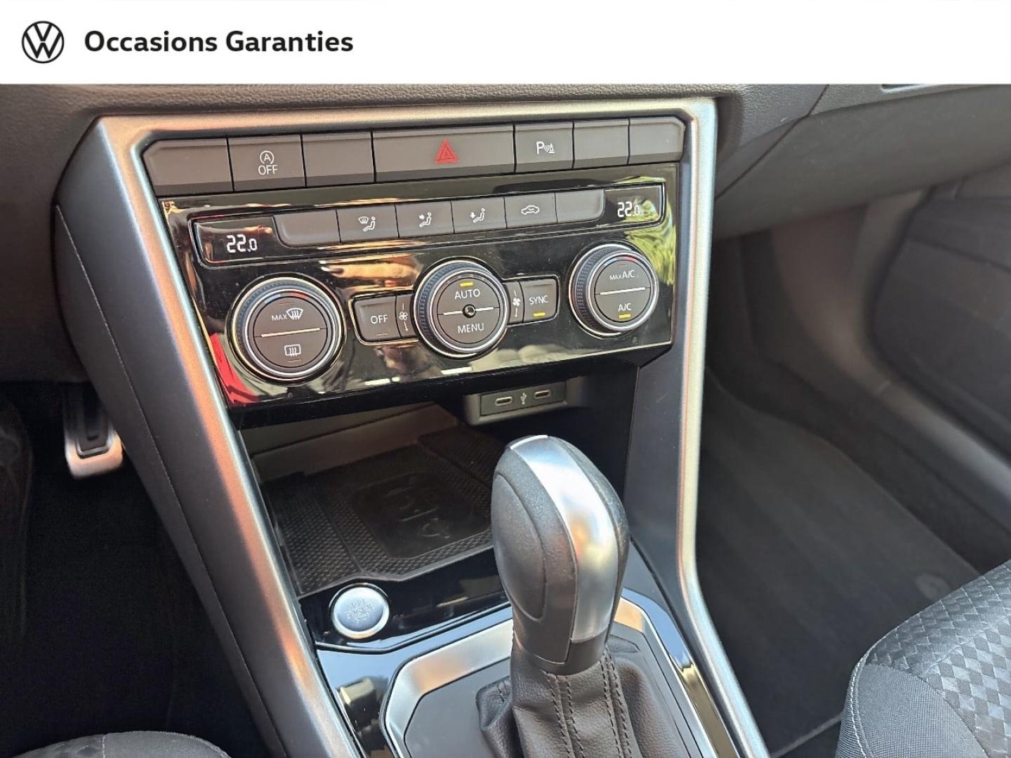 Voitures occasions VOLKSWAGEN T-ROC Active Mougins