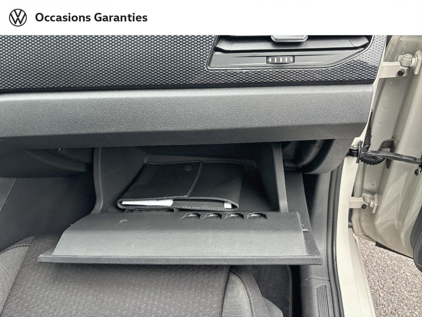 Voitures occasions VOLKSWAGEN POLO Life Mougins