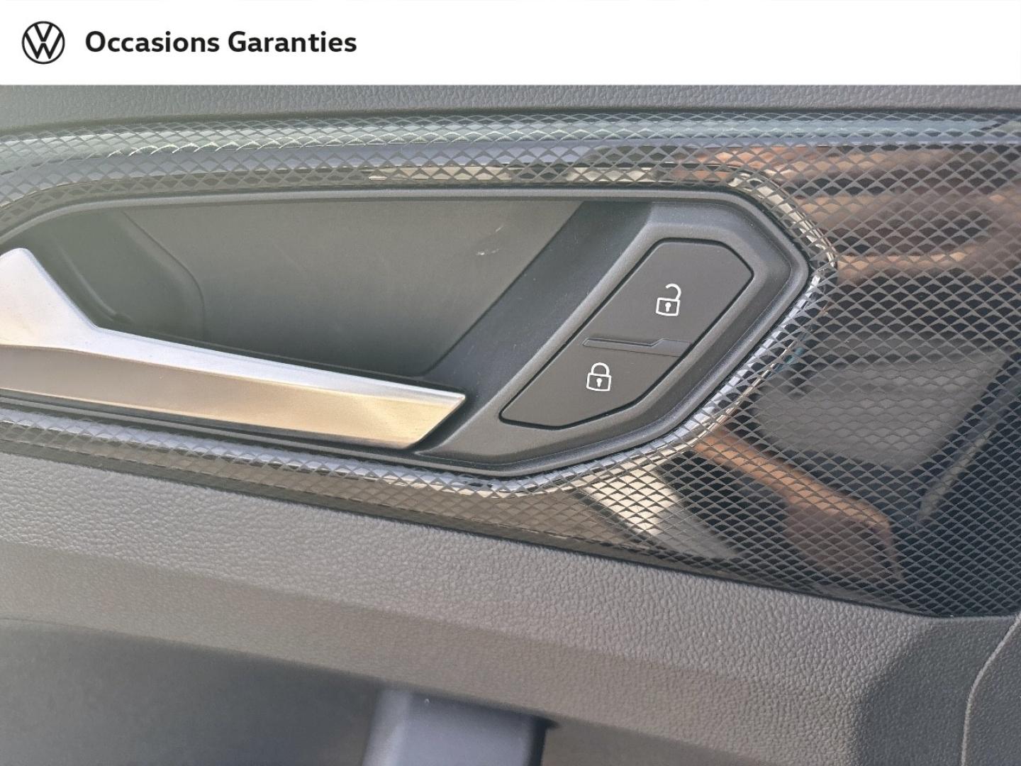 Voitures occasions VOLKSWAGEN T-CROSS R-Line Mougins