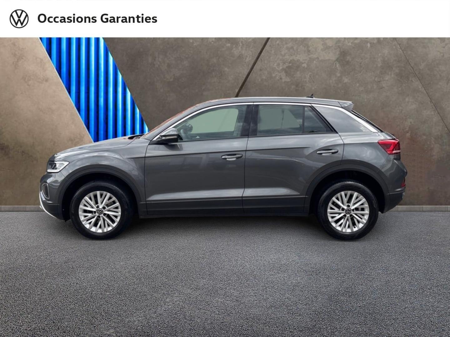 Voitures occasions VOLKSWAGEN T-ROC Base Mougins
