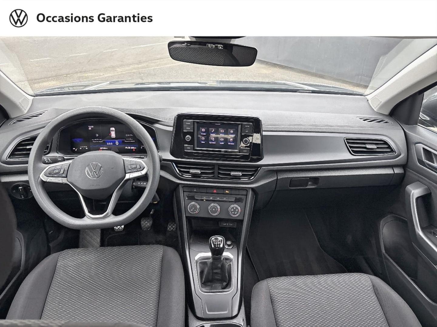 Voitures occasions VOLKSWAGEN T-ROC Base Mougins