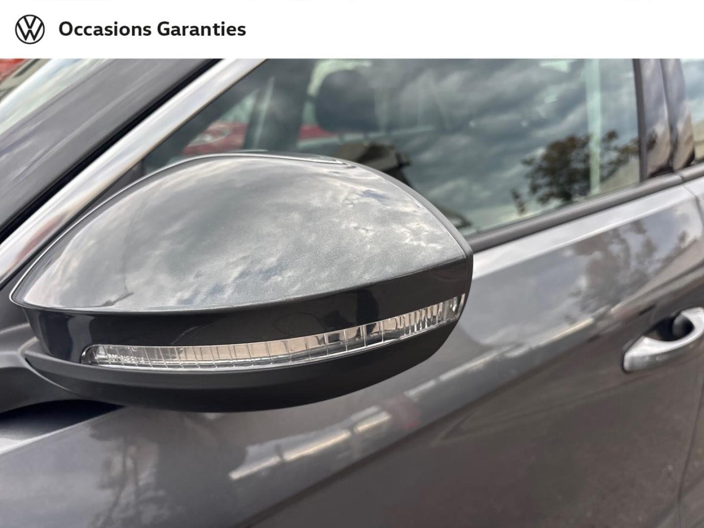 Voitures occasions VOLKSWAGEN T-ROC Base Mougins