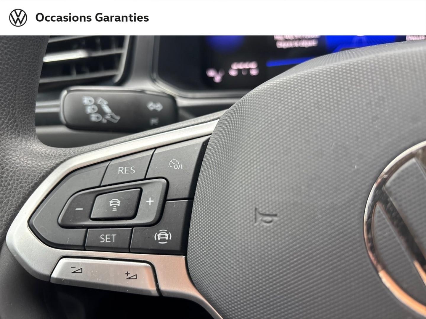 Voitures occasions VOLKSWAGEN T-ROC Base Mougins