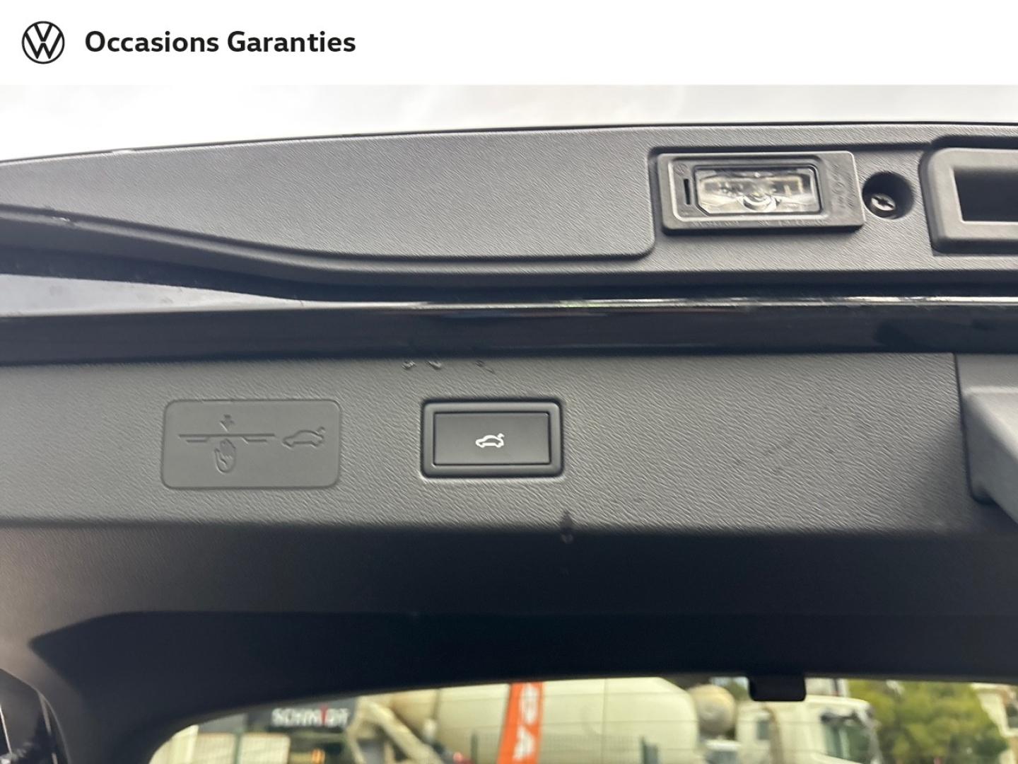 Voitures occasions VOLKSWAGEN T-ROC R-Line Mougins