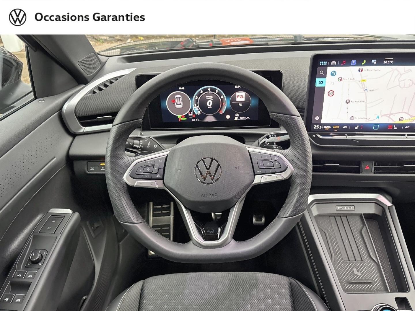 Voitures occasions VOLKSWAGEN T-ROC R-Line Mougins