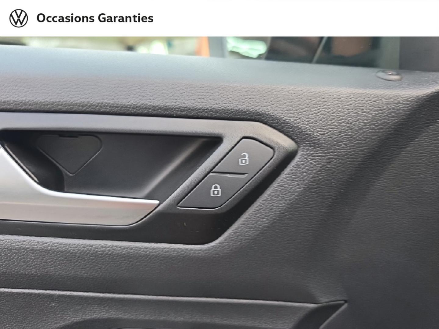 Voitures occasions VOLKSWAGEN T-ROC Carat Exclusive Mougins