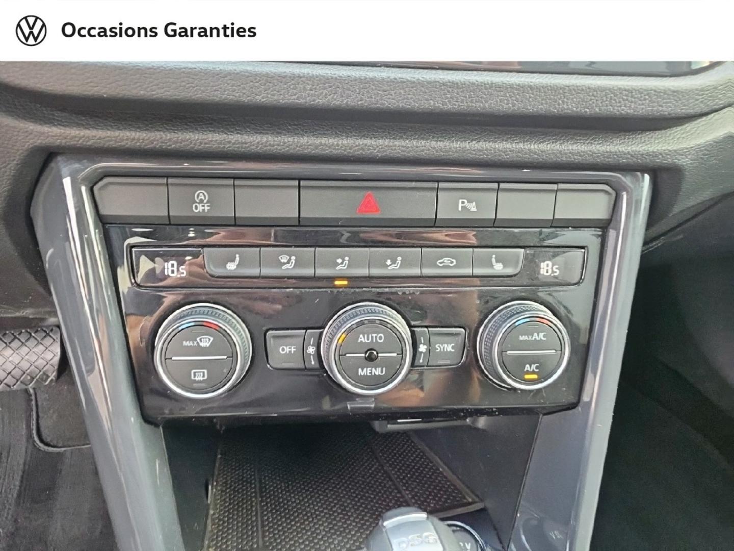 Voitures occasions VOLKSWAGEN T-ROC Carat Exclusive Mougins
