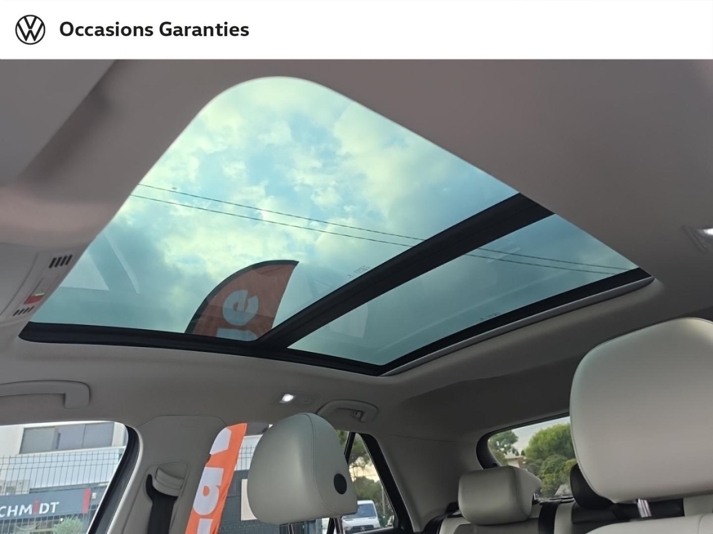 Voitures occasions VOLKSWAGEN T-ROC Carat Exclusive Mougins