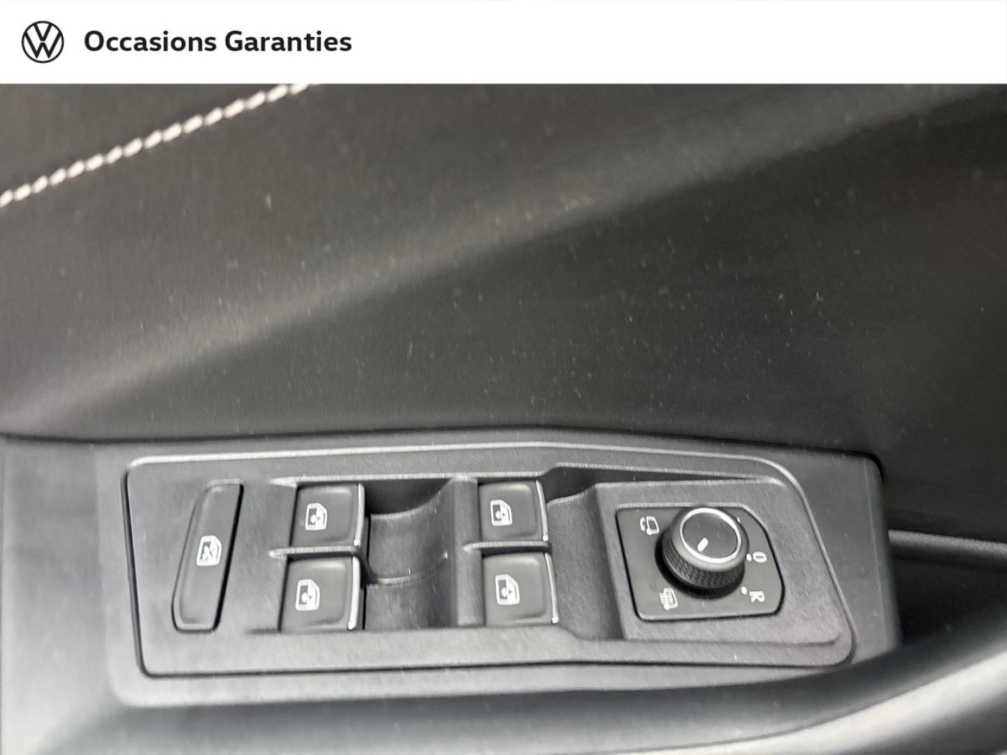 Voitures occasions VOLKSWAGEN T-ROC Style Edition Mougins