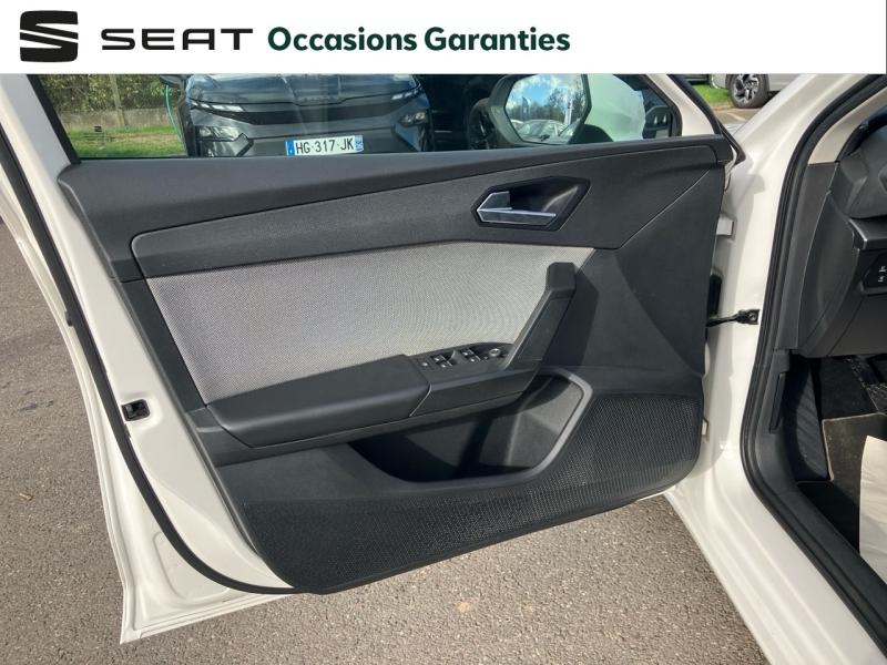 Voitures occasions SEAT LEON Urban Vezin-le-Coquet
