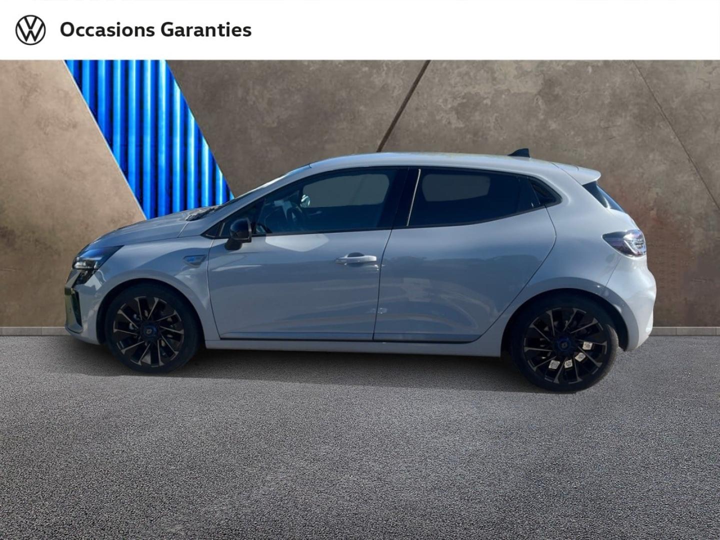 Voitures occasions RENAULT CLIO esprit Alpine Vezin-le-Coquet