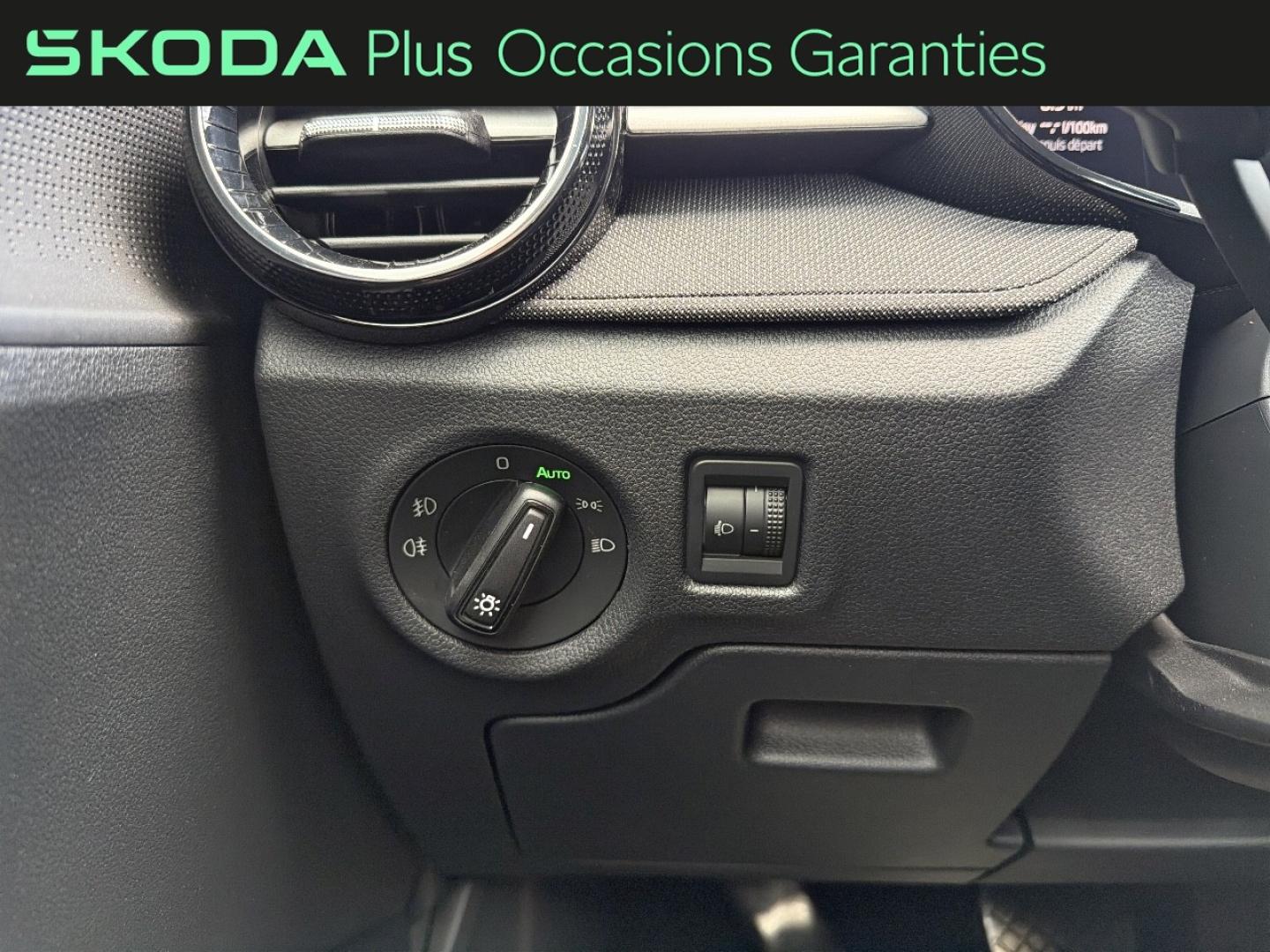 Voitures occasions ŠKODA FABIA Selection Vezin-le-Coquet