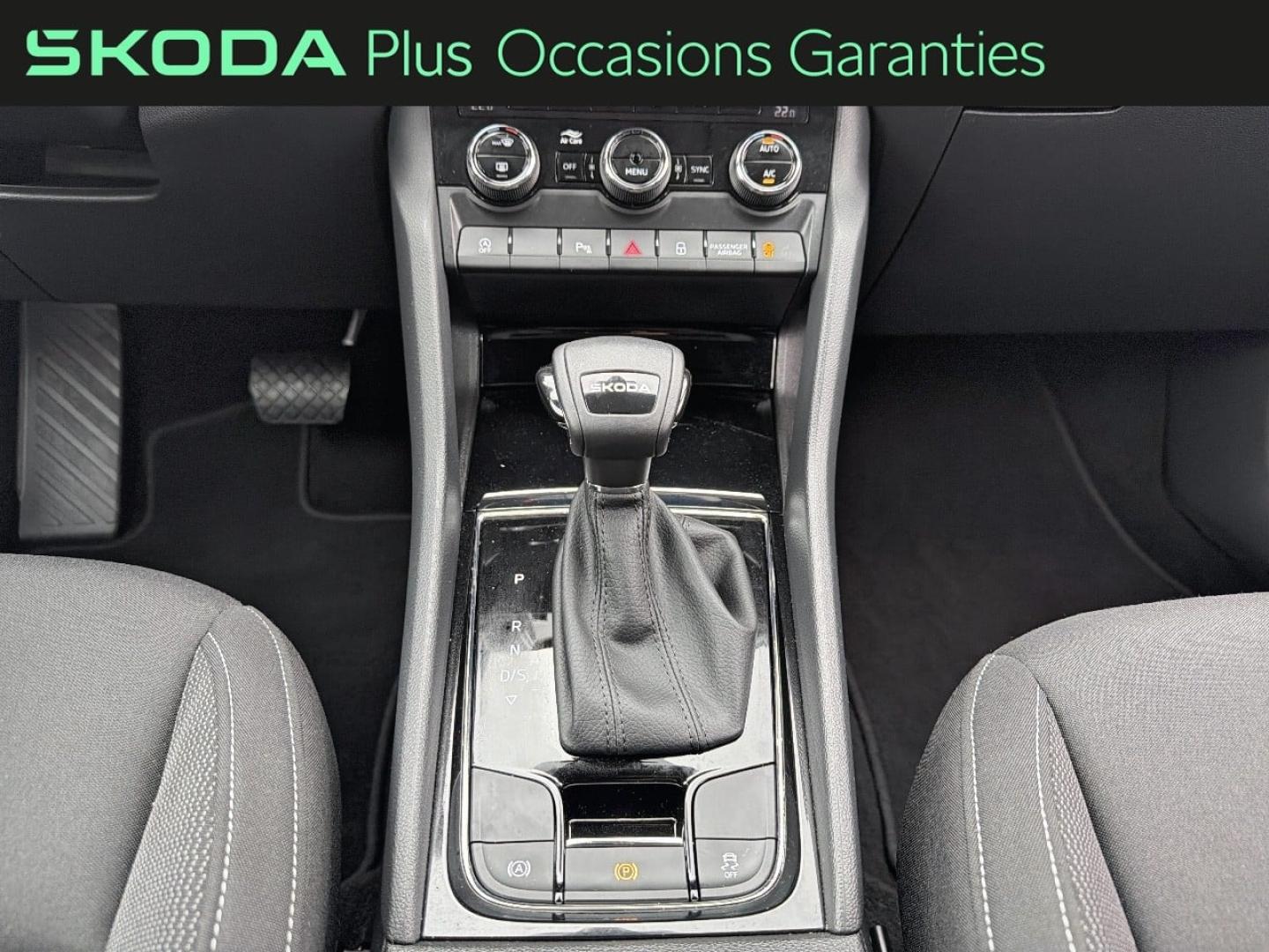 Voitures occasions ŠKODA KAROQ Selection Vezin-le-Coquet