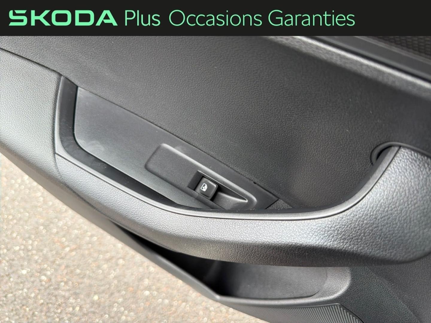 Voitures occasions ŠKODA KAROQ Selection Vezin-le-Coquet