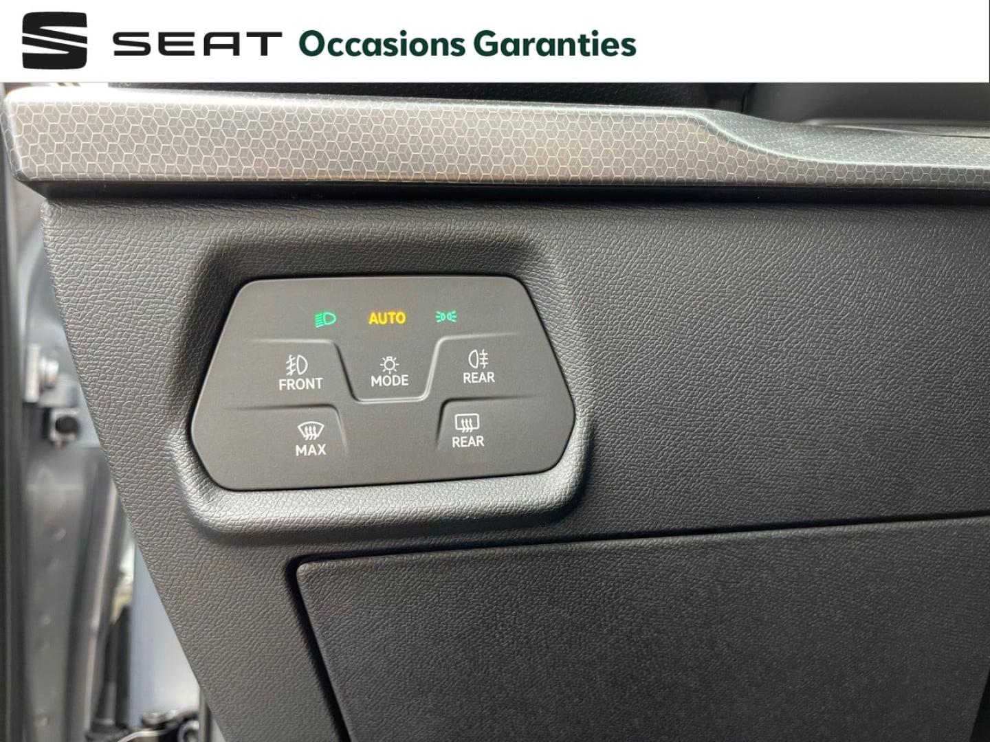 Voitures occasions SEAT LEON Business Orvault