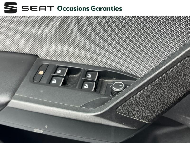 Voitures occasions SEAT LEON Urban Orvault