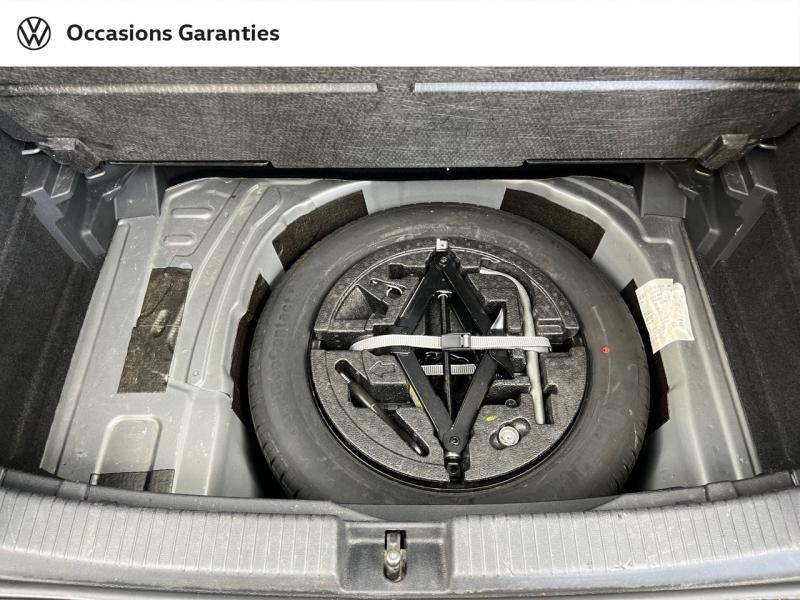 Voitures occasions VOLKSWAGEN T-CROSS Carat Orvault